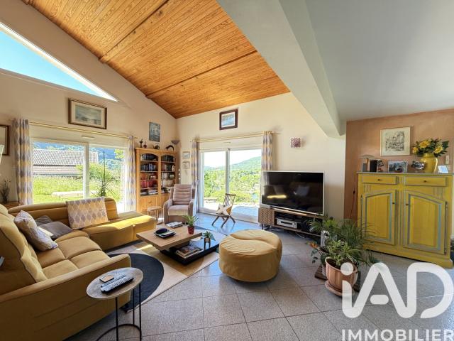 Maison 5 pièces 137 m²