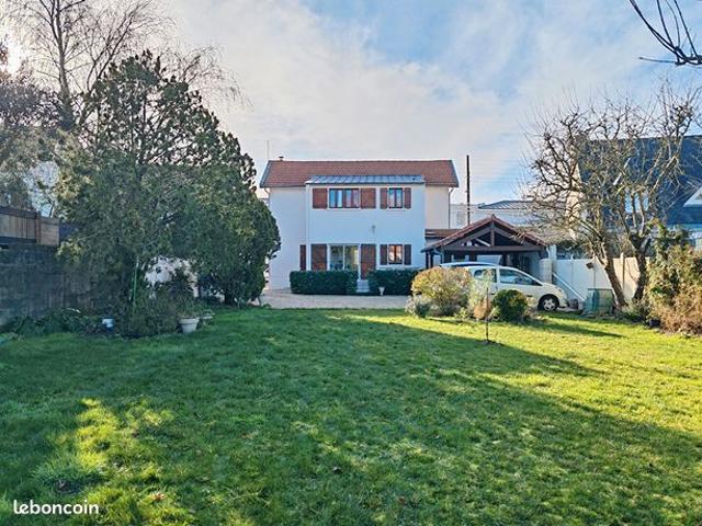 Maison 5 pièces 137 m²