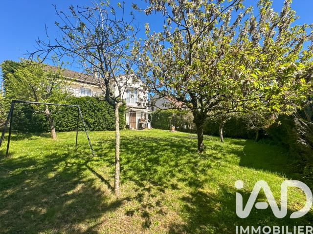 Maison 5 pièces 137 m²