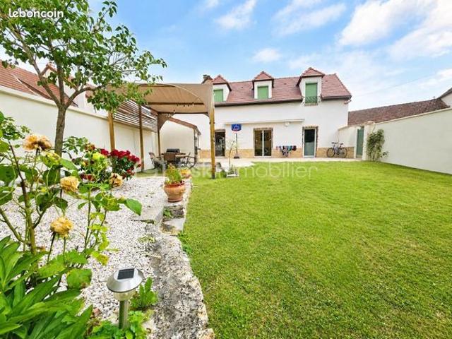 Maison 5 pièces 137 m²