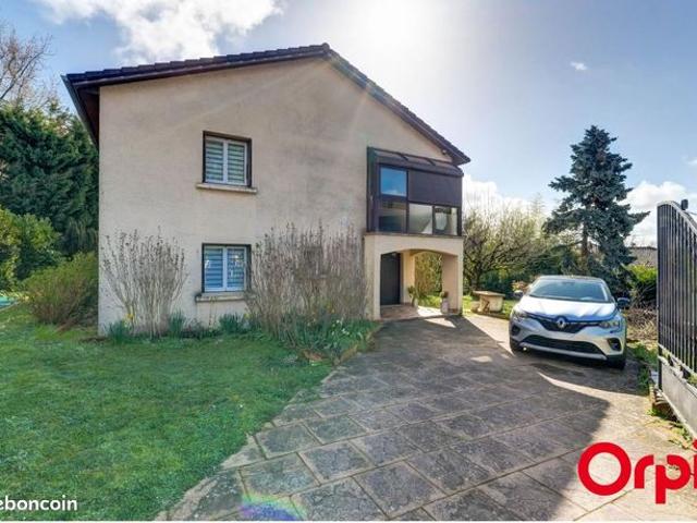 Maison 5 pièces 137 m²