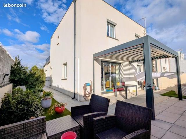 Maison 5 pièces 137 m²