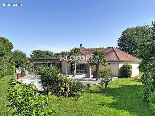 Maison 5 pièces 137 m²