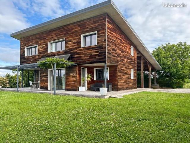 Maison 5 pièces 137 m²