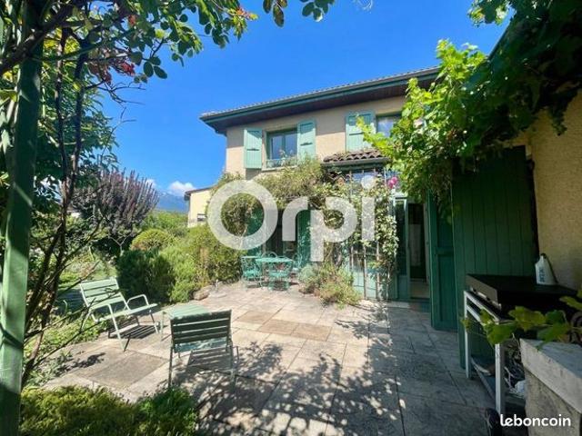 Maison 5 pièces 137 m²