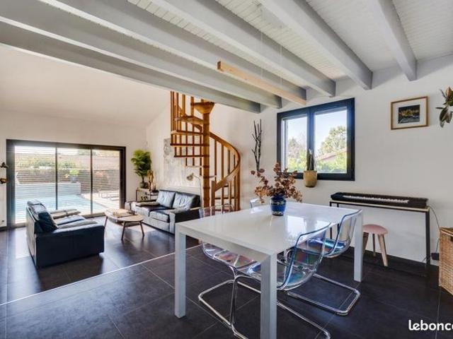 Maison 5 pièces 137 m²