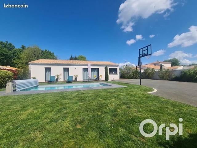 Maison 5 pièces 137 m²