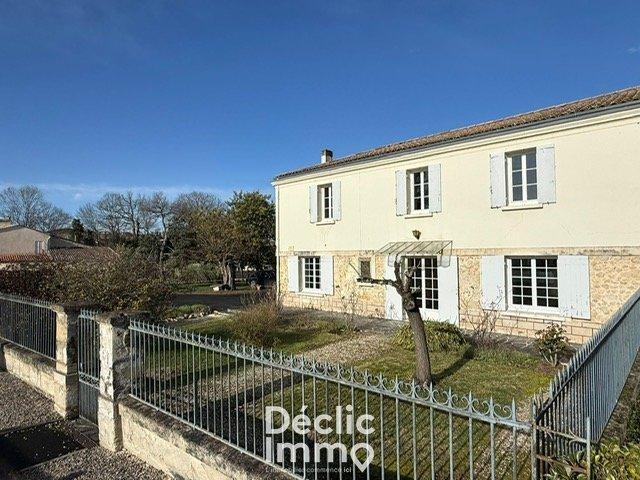 Maison 5 pièces 137 m²