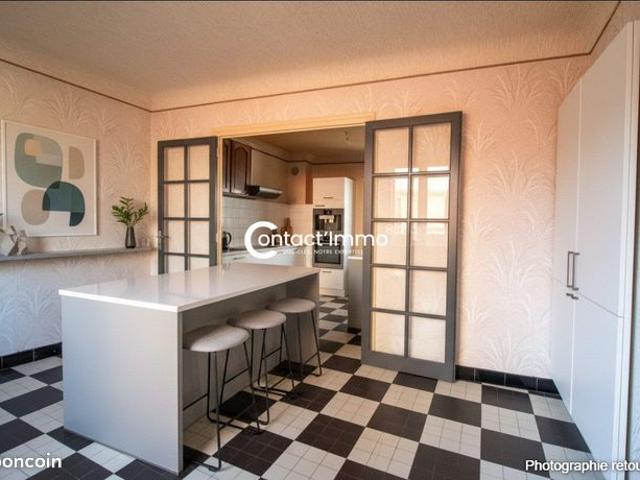 Maison 5 pièces 137 m²