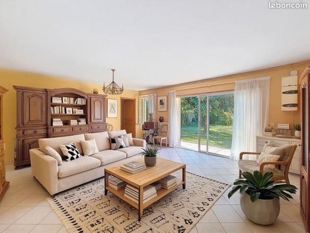 Maison 5 pièces 137 m²