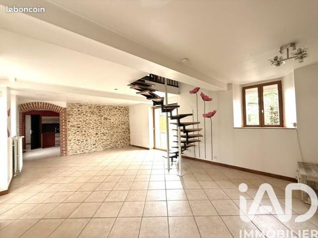 Maison 5 pièces 138 m²