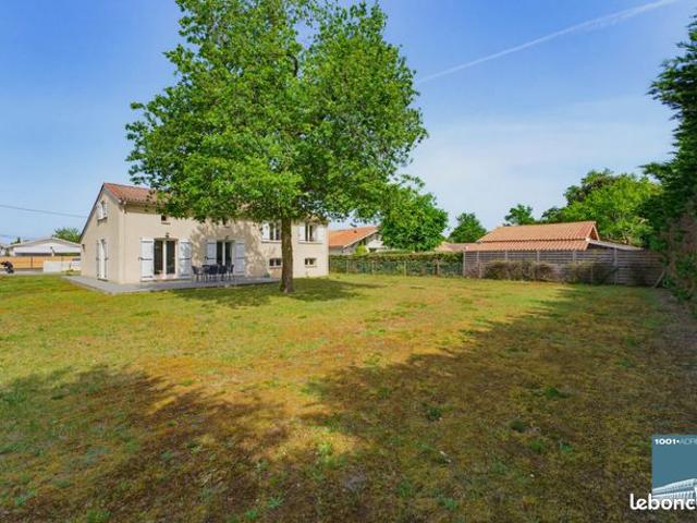 Maison 5 pièces 138 m²