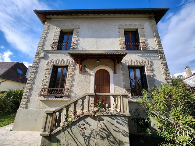Maison 5 pièces 138 m²