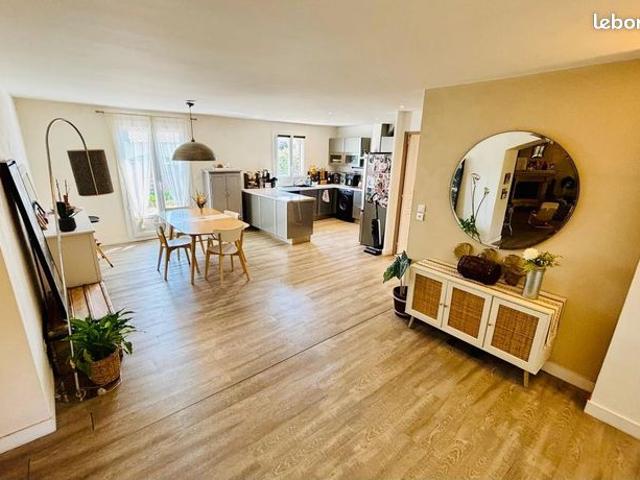Maison 5 pièces 138 m²