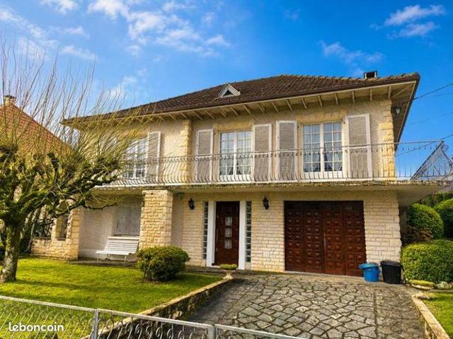 Maison 5 pièces 138 m²