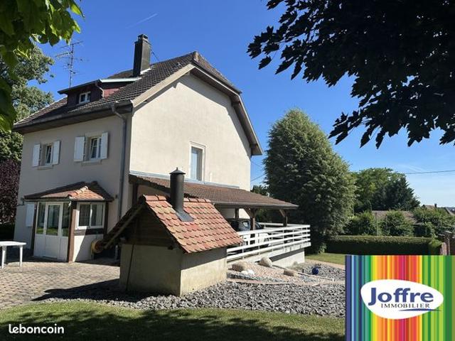 Maison 5 pièces 138 m²