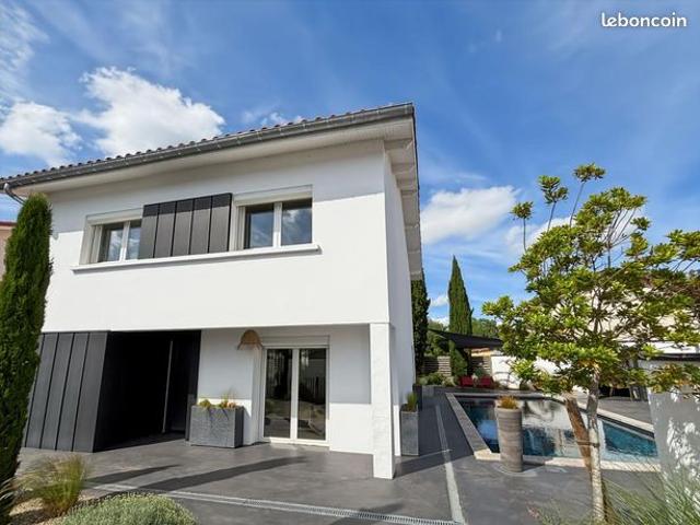 Maison 5 pièces 138 m²