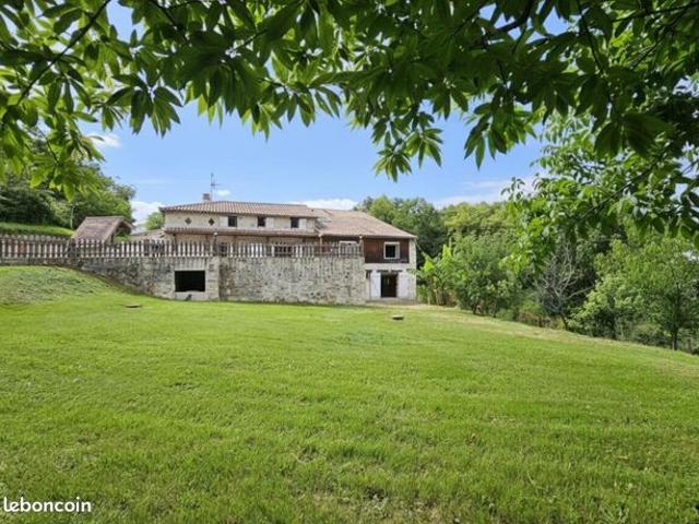 Maison 5 pièces 138 m²
