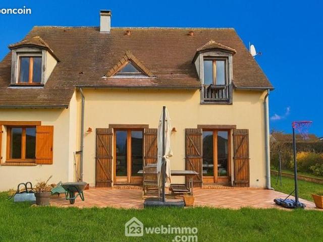 Maison 5 pièces 138 m²