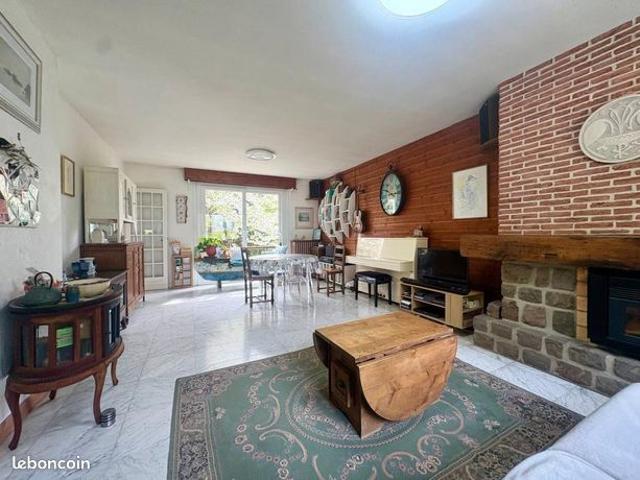 Maison 5 pièces 138 m²