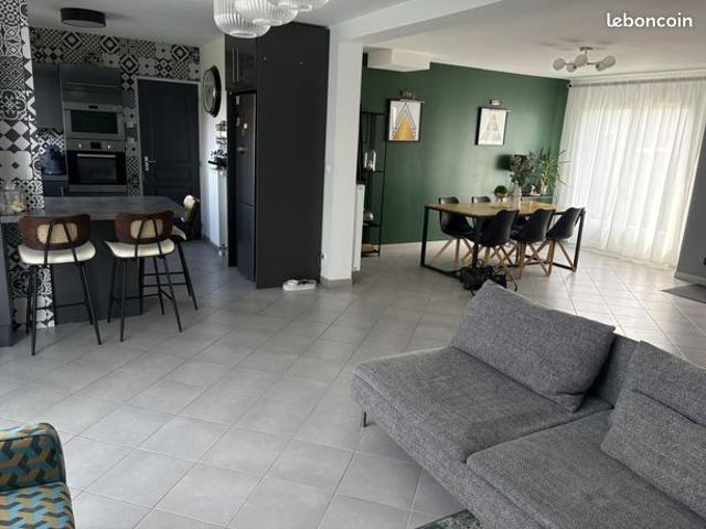 Maison 5 pièces 138 m²