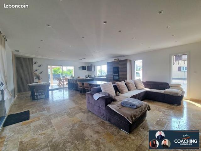 Maison 5 pièces 138 m²