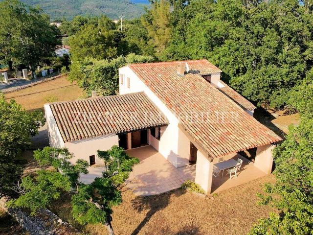 Maison 6 pièces 138 m²