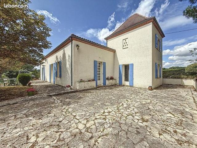 Maison 5 pièces 138 m²