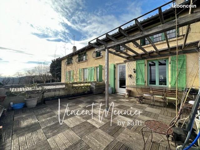 Maison 5 pièces 138 m²