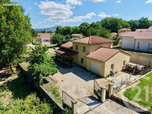Maison 5 pièces 138 m²