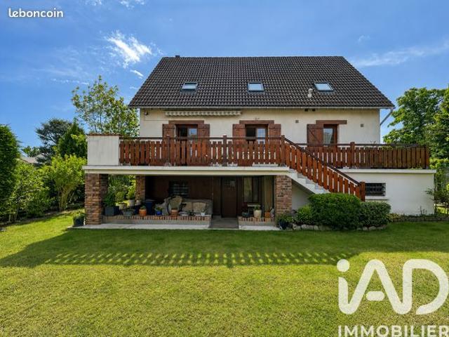 Maison 5 pièces 138 m²