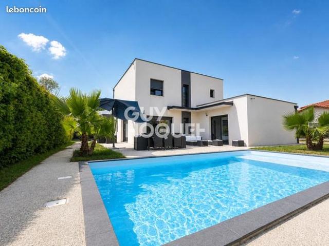 Maison 5 pièces 138 m²