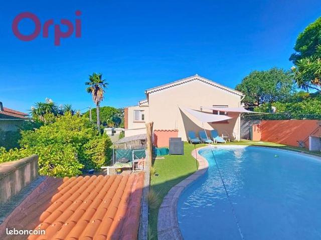 Maison 5 pièces 138 m²