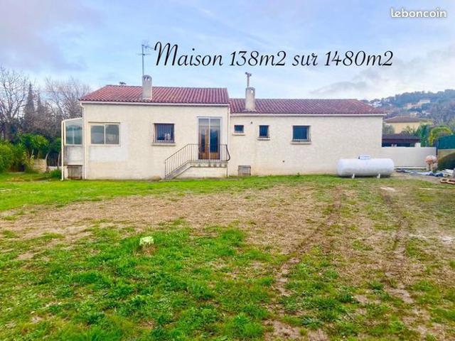 Maison 5 pièces 138 m²