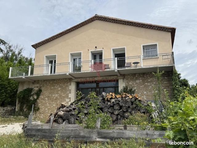 Maison 5 pièces 138 m²