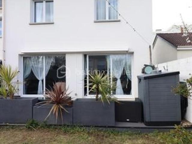Maison 5 pièces 138 m²