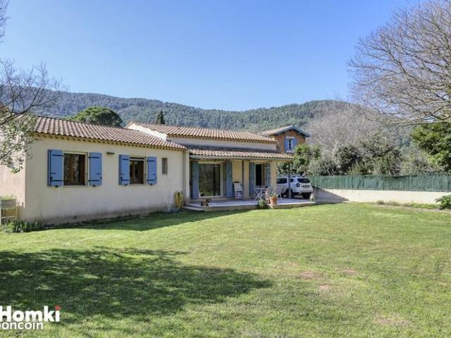 Maison 5 pièces 138 m²