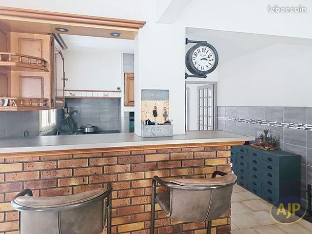 Maison 5 pièces 138 m²