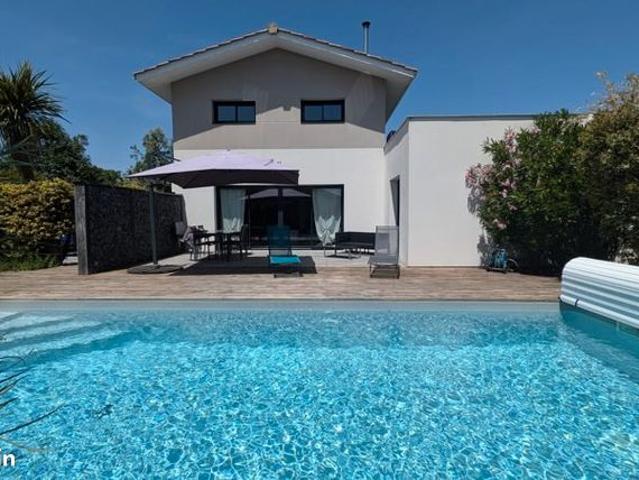 Maison 5 pièces 138 m²