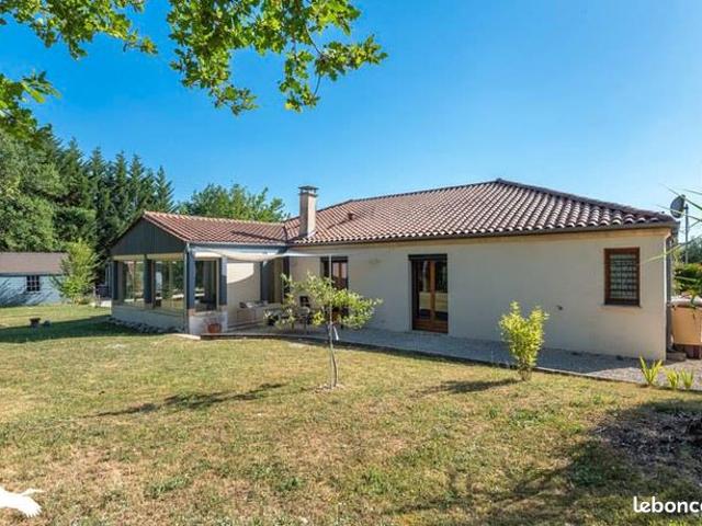 Maison 5 pièces 138 m²