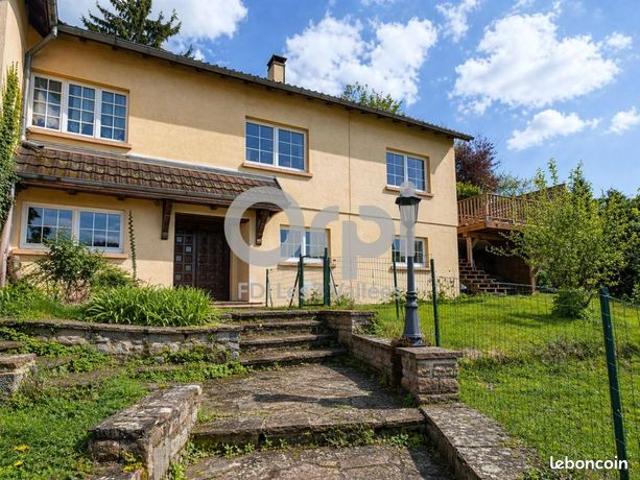 Maison 5 pièces 138 m²