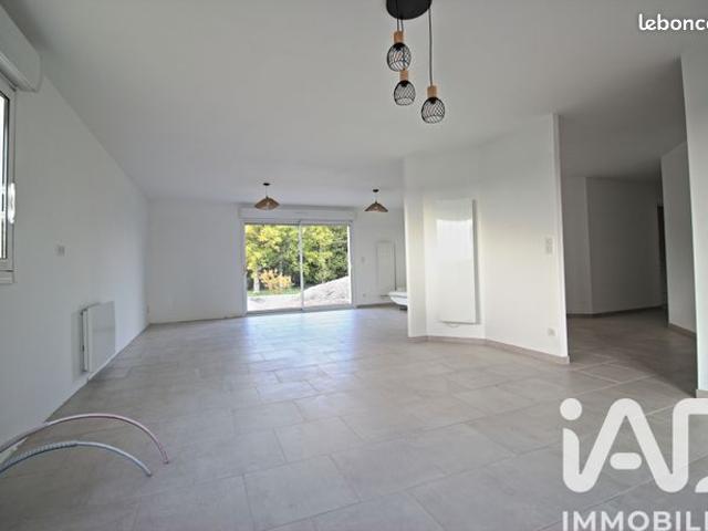 Propriété 5 pièces 138 m²