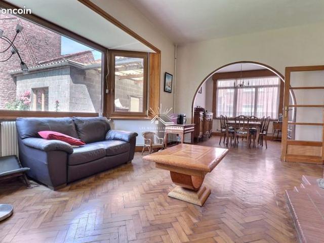 Maison 5 pièces 138 m²