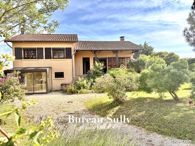 Maison 5 pièces 138 m²