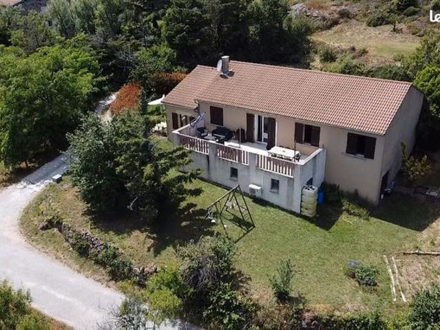 Maison 5 pièces 138 m²