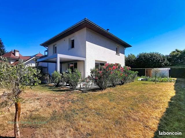 Maison 5 pièces 139 m²