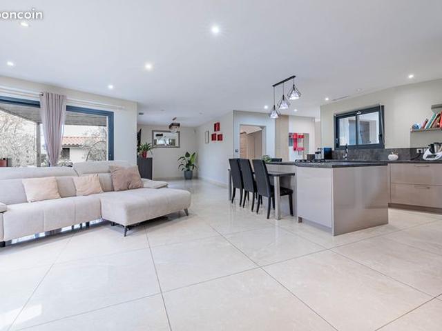 Maison 5 pièces 139 m²