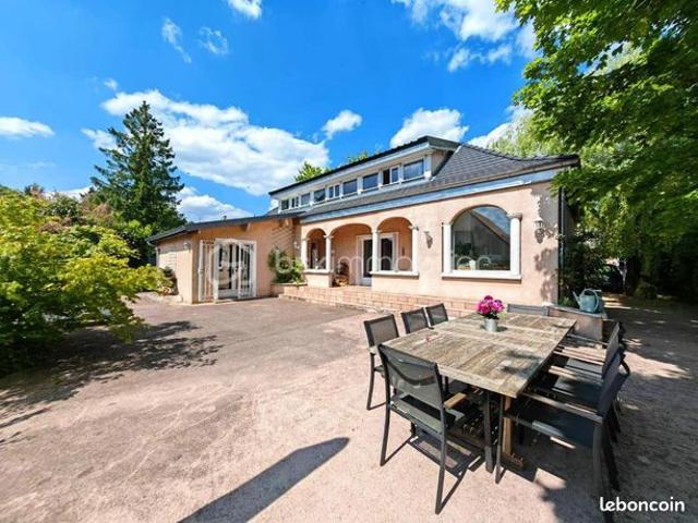 Maison 5 pièces 139 m²