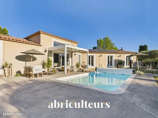Maison 5 pièces 139 m²