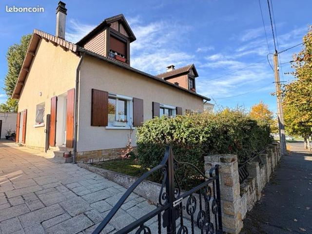 Maison 5 pièces 139 m²